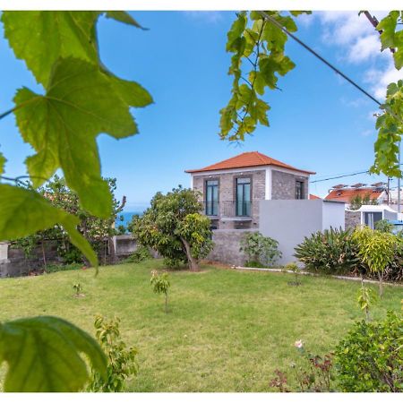 Вилла Casa Lanco With Spectacular View Фуншал Экстерьер фото